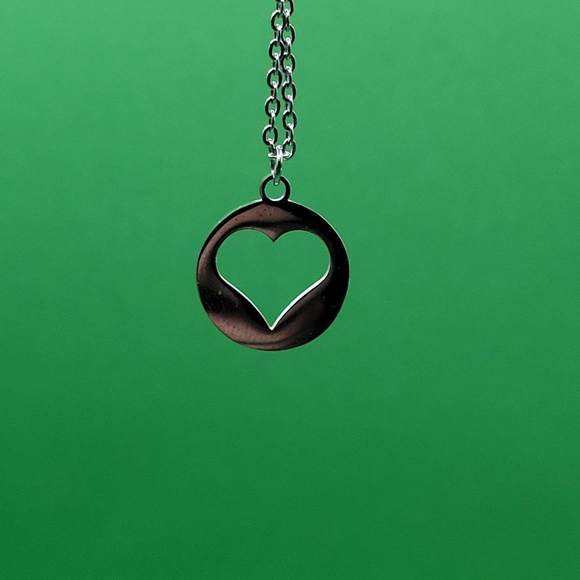 Shape Of My Heart Heart Cutout Disc Necklace by Jewlr - Picture 5 of 8